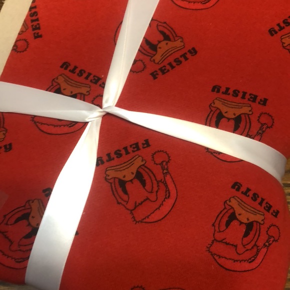 NWT Disney American Eagle fleece pajama set - Picture 5 of 5